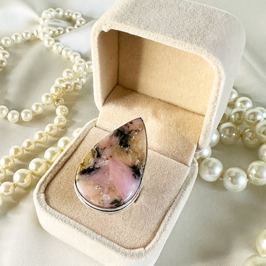 Zilveren vintage ring met druppelvormige Roze Opaal uit Peru – maat 17,25 | 54